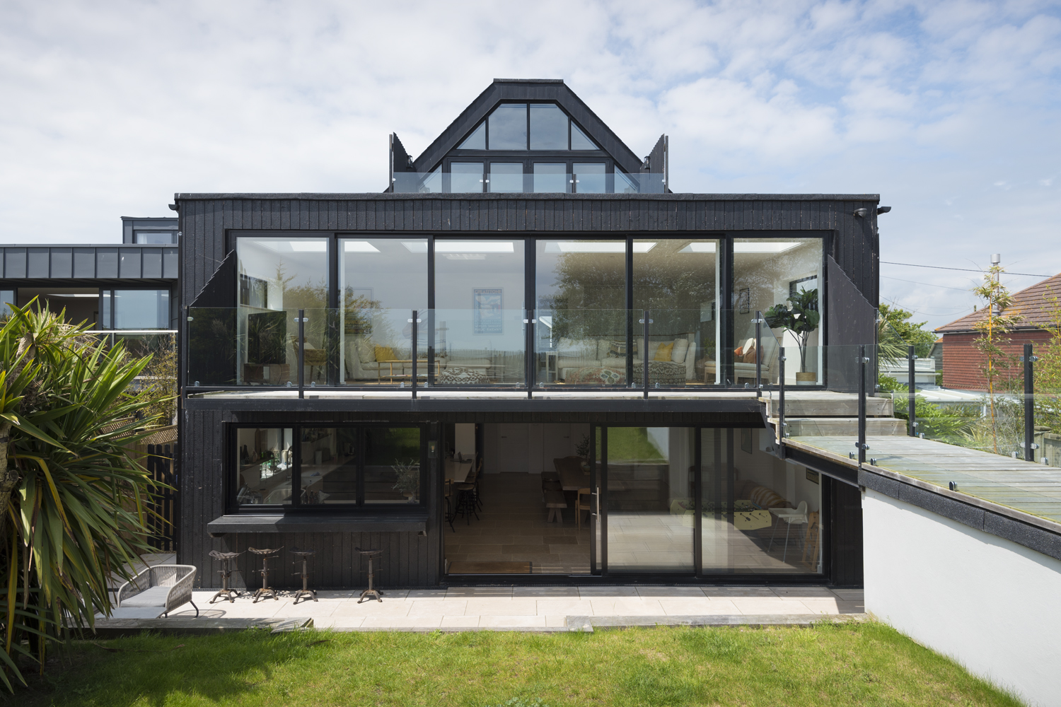 Bifold door supplier Hackbridge