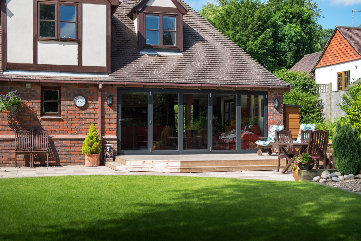 Bifold door supplier Sanderstead
