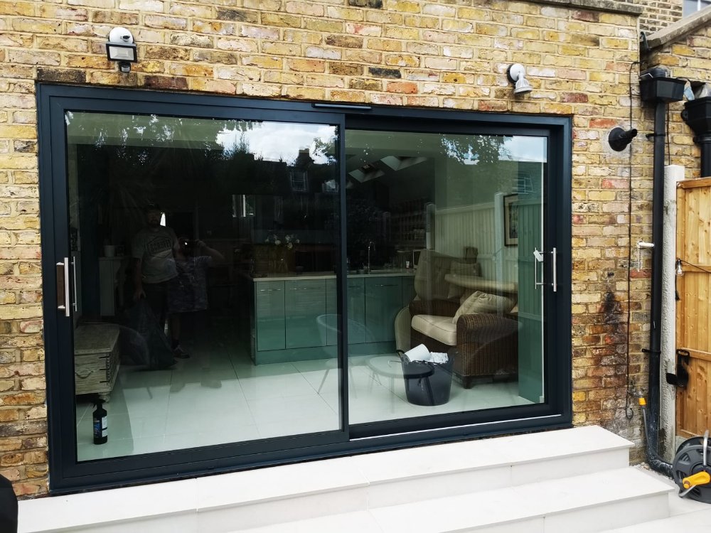 Aluminium front door supplier New Malden